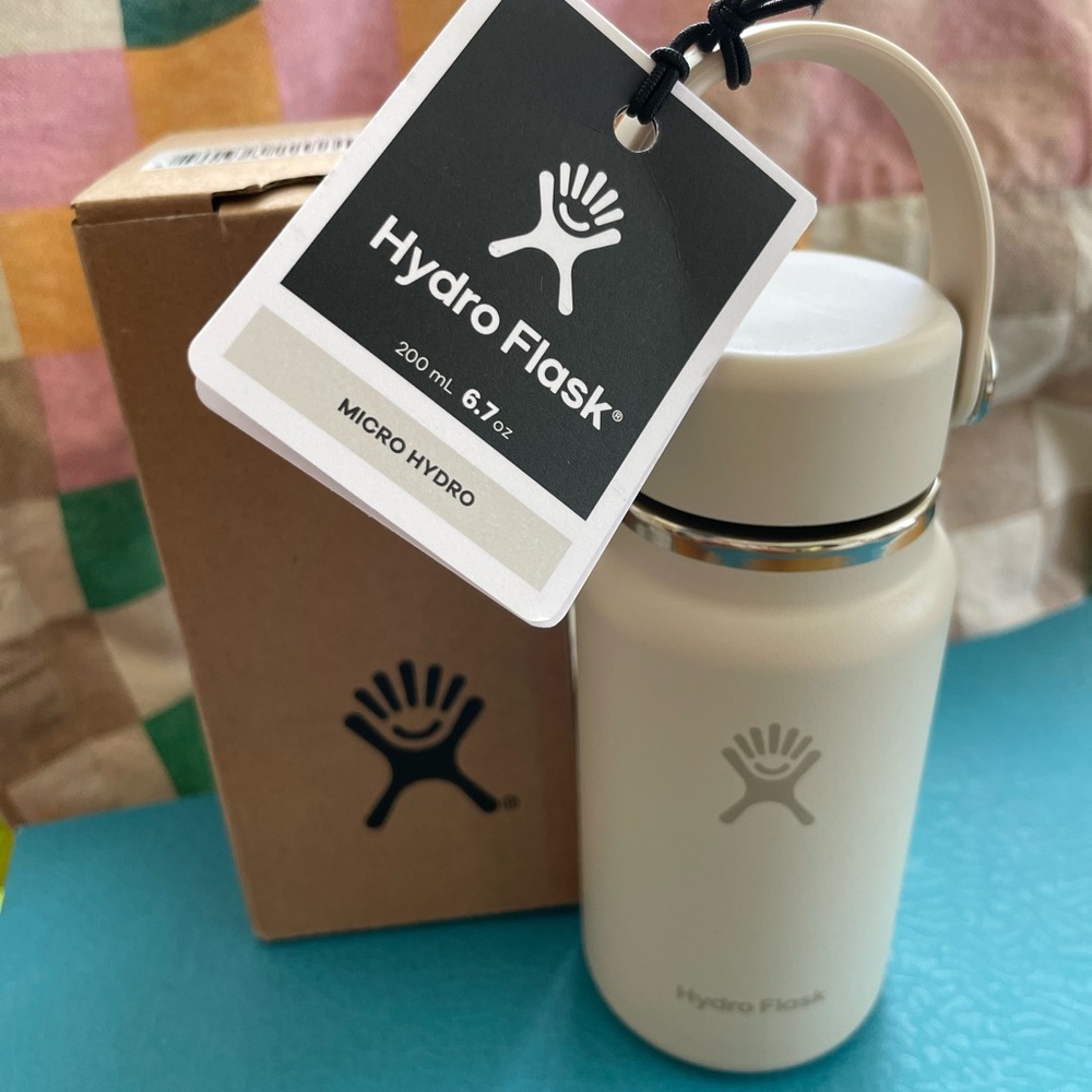 Hydro Flask Micro Hydro Bottle in Cream